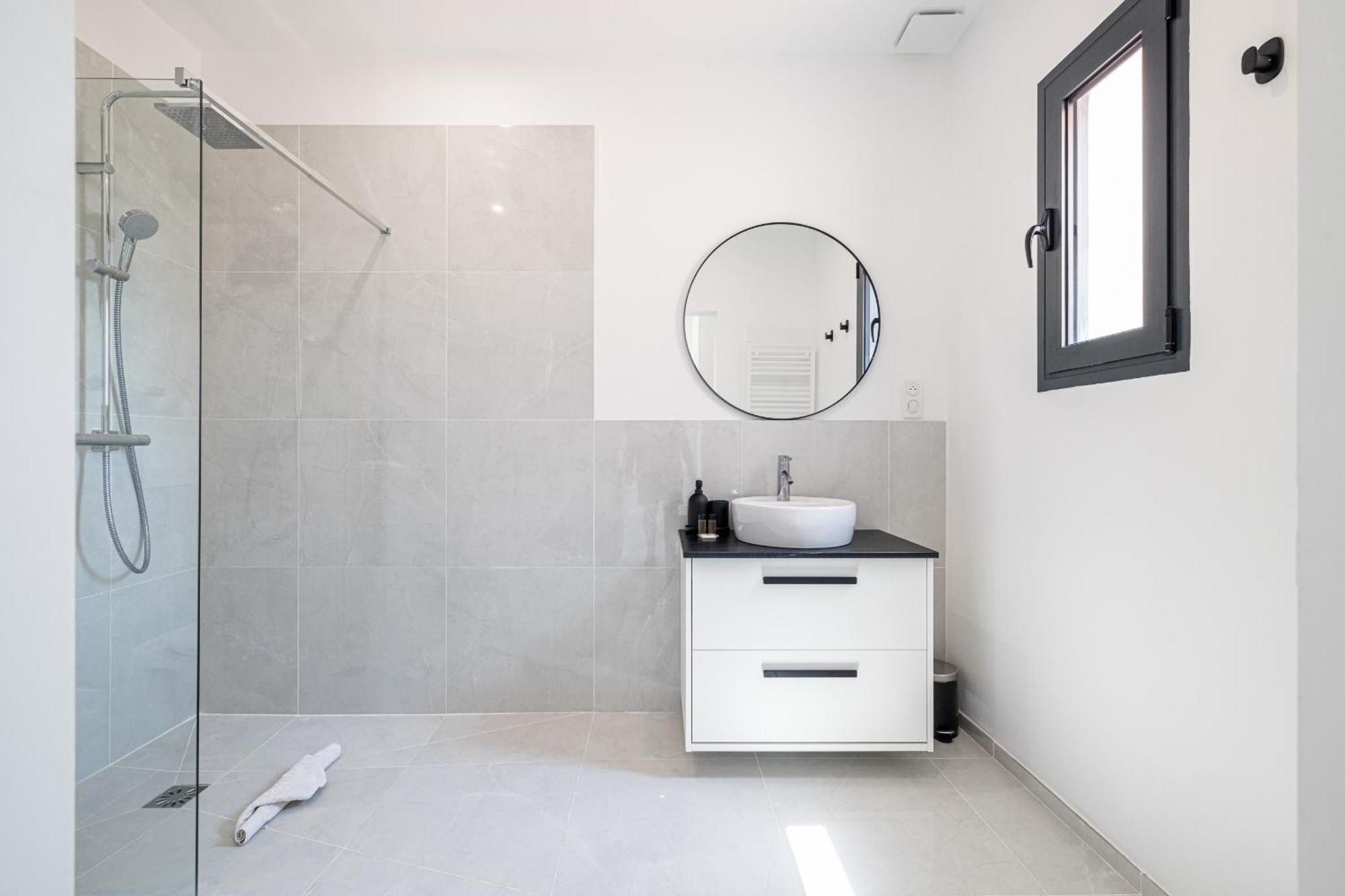 Casa vacanze Cremat - Contemporaine - Piscine - Climatisation